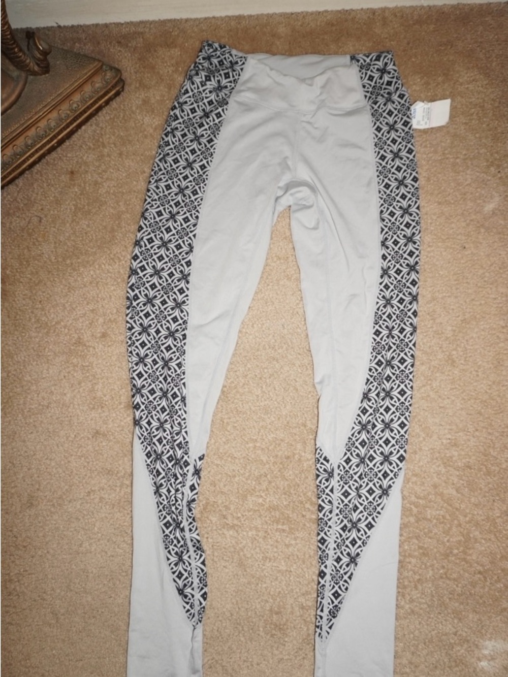 Jockey White Leggings with Black Patterned Side Panels